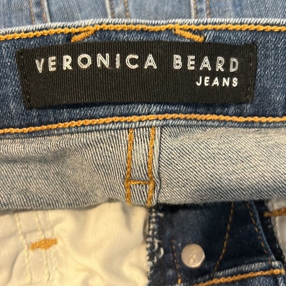 VERONICA BEARD Carolyn High Rise Baby Boot Jeans - Picture 4 of 8